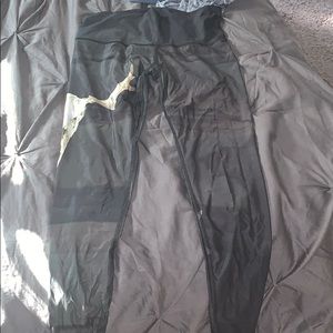 Teeki deer skull yoga pants